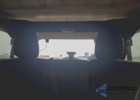 2016 Jeep Wrangler Unlimited Sport из США, поврежденный, VIN 1C4BJWDGXGL104147